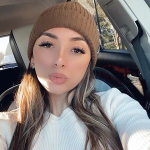 Meet your Posher, Maite